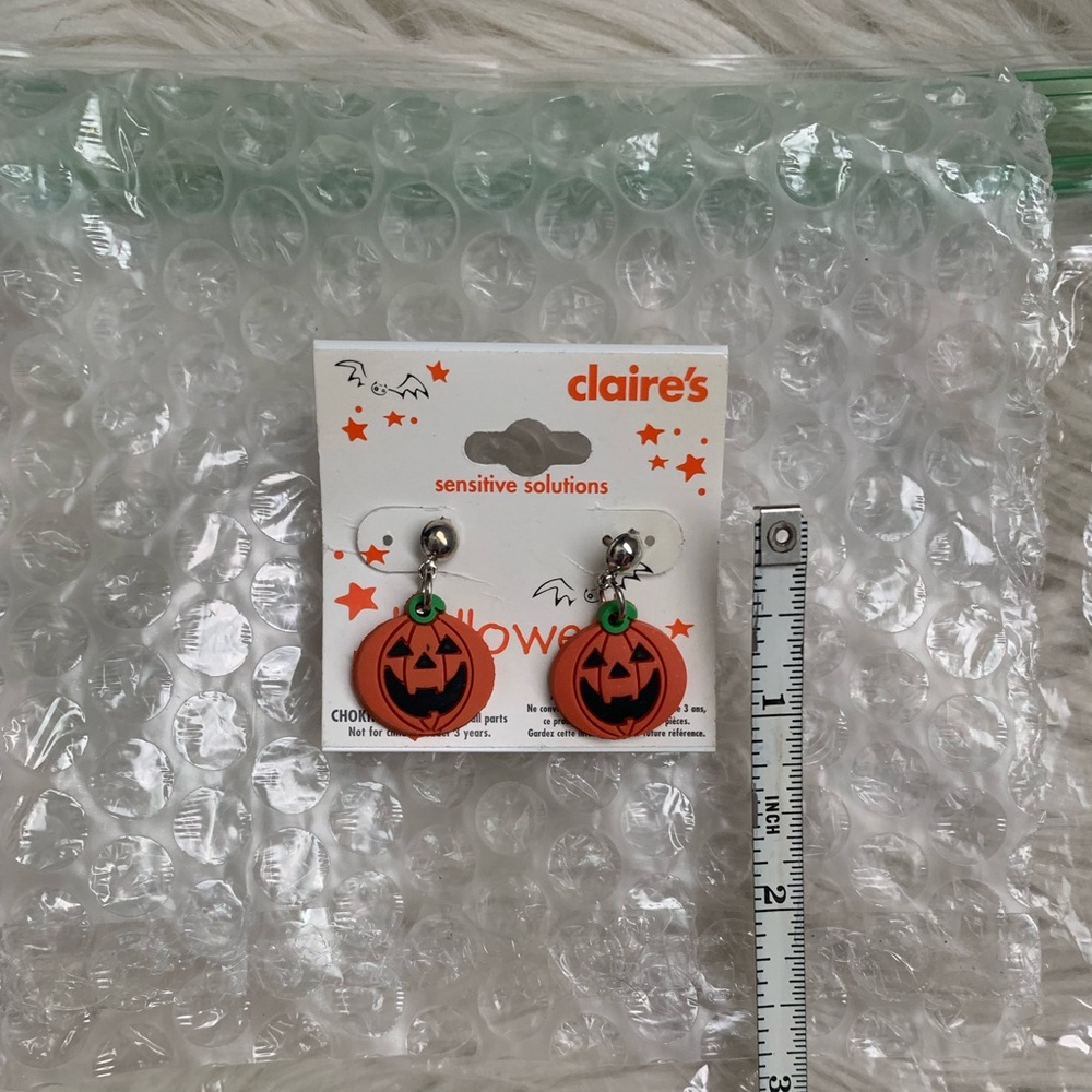 Pumpkin Earrings - Picture 4 of 7